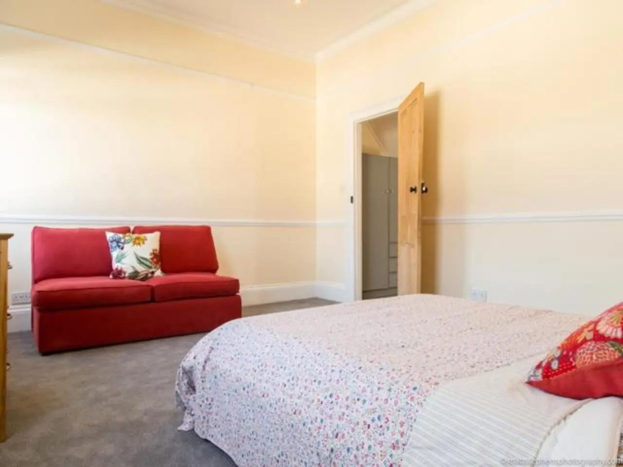 Classic Victorian House Sleeps 8 In East Brighton Apartment 0*,  United Kingdom